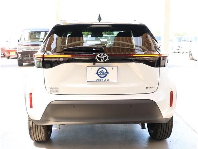 YARIS CROSS HYBRID