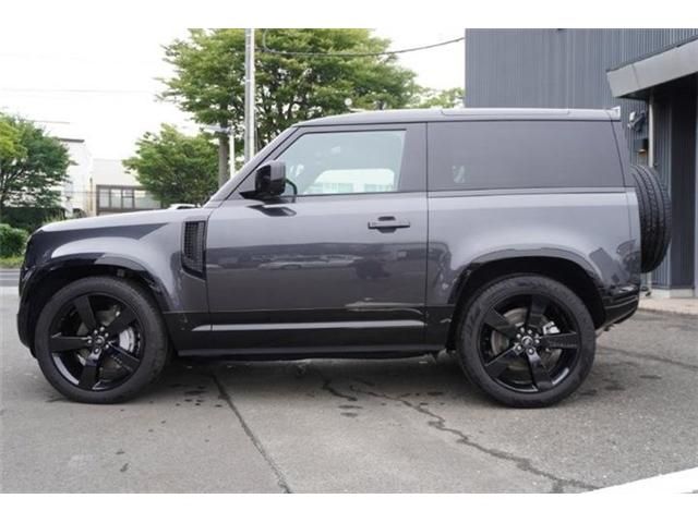 ROVER DEFENDER