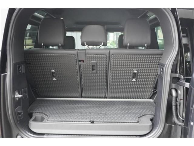 ROVER DEFENDER