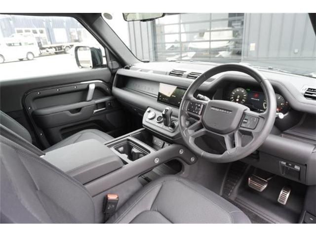 ROVER DEFENDER