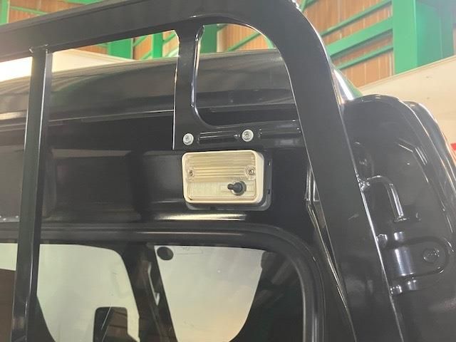 Super CARRY truck 4WD