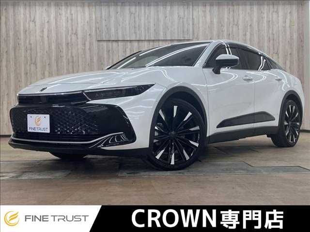 CROWN CROSSOVER