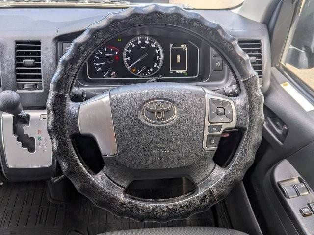 HIACE van 4WD