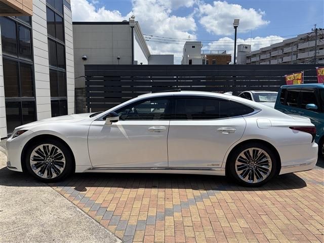 LEXUS LS500h