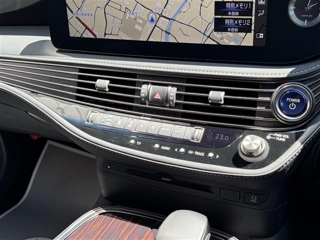 LEXUS LS500h