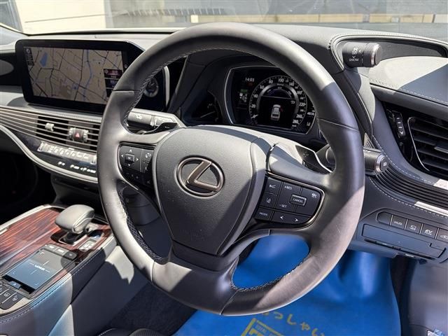 LEXUS LS500h