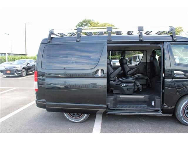 HIACE wagon