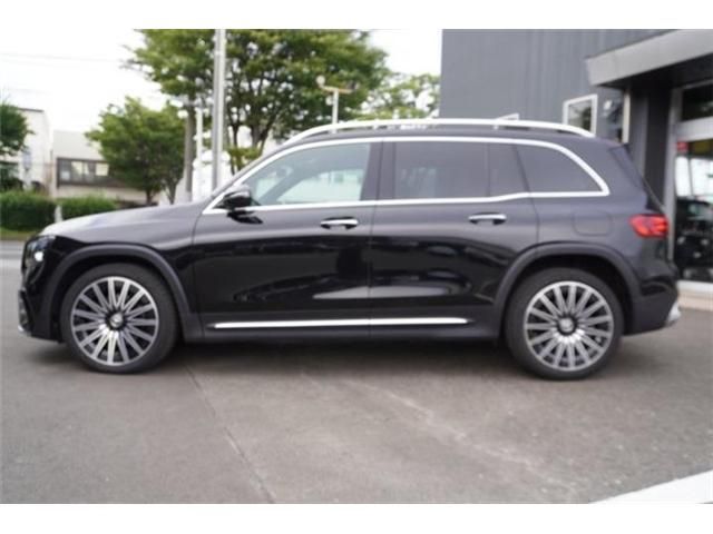 MERCEDES BENZ GLB