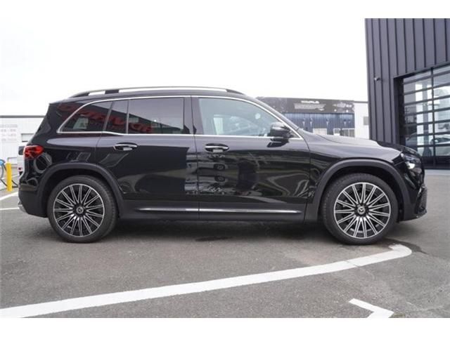 MERCEDES BENZ GLB