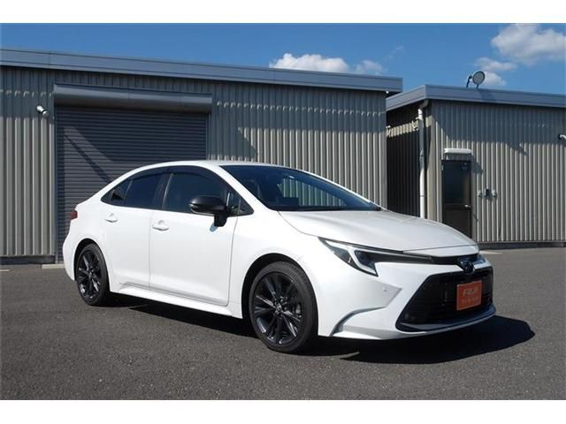 COROLLA sedan HYBRID 4WD