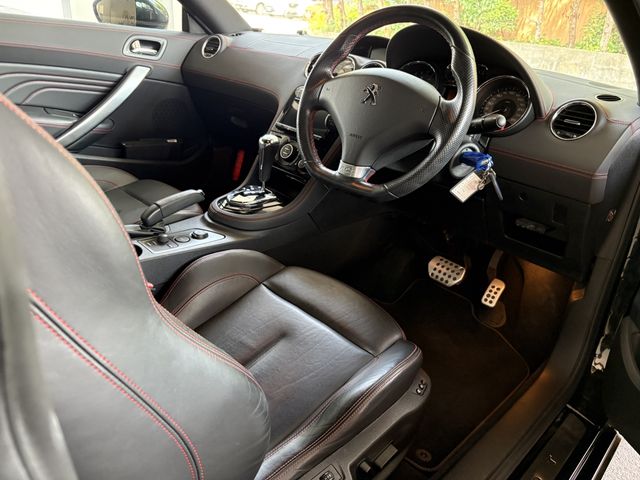 PEUGEOT RCZ