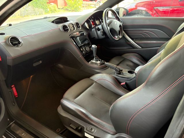 PEUGEOT RCZ