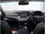 CROWN sedan