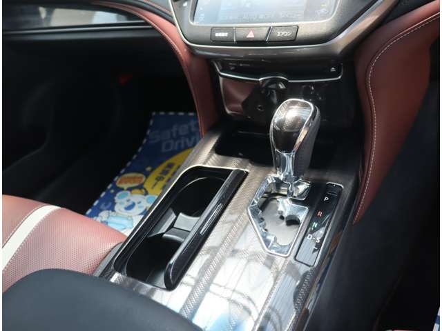 CROWN sedan