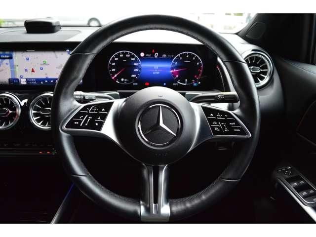 MERCEDES BENZ GLB