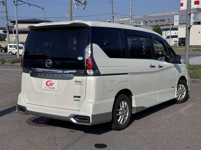 SERENA  WG 4WD