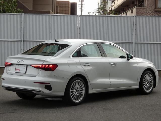 AUDI A3 Sedan