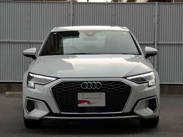 AUDI A3 Sedan