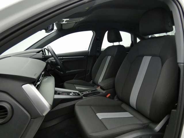 AUDI A3 Sedan