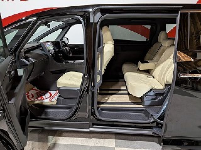 ALPHARD hybrid 4WD