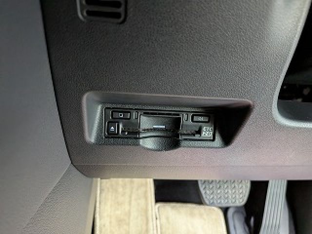 ALPHARD hybrid 4WD
