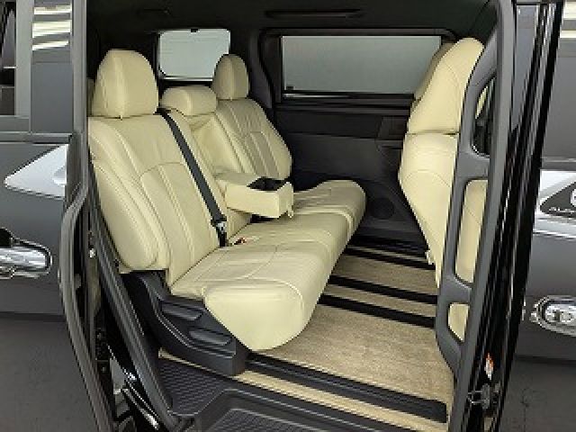 ALPHARD hybrid 4WD