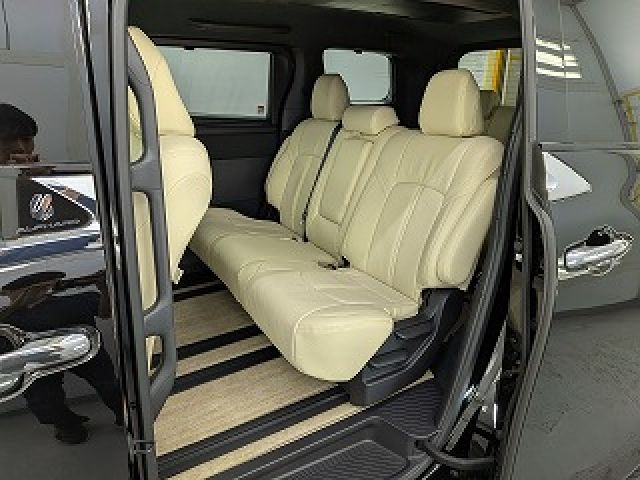 ALPHARD hybrid 4WD