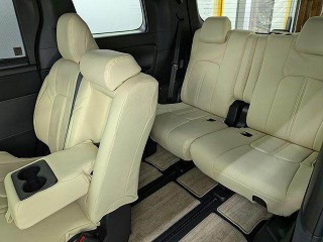 ALPHARD hybrid 4WD