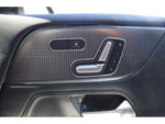 MERCEDES BENZ GLB