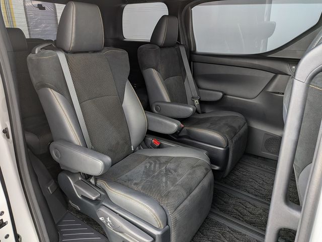 ALPHARD hybrid 4WD