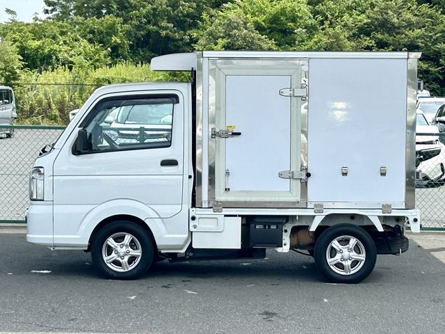 CARRY truck