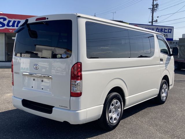 HIACE van 4WD