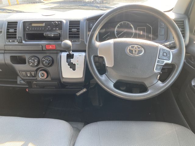 HIACE van 4WD