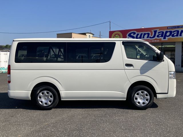 HIACE van 4WD