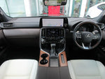LEXUS LX600