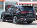 LEXUS LX600