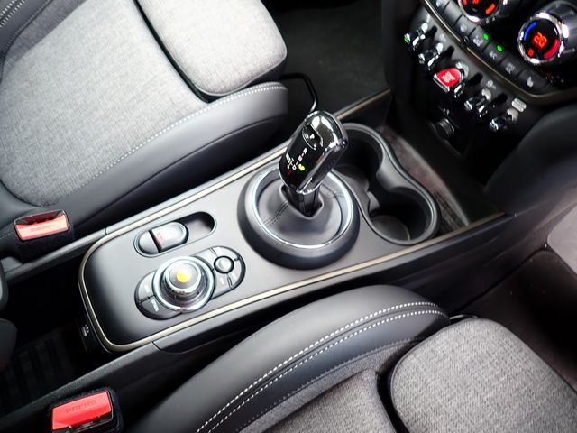 MINI COOPER D CROSSOVER