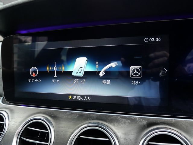 MERCEDES BENZ E class sedan