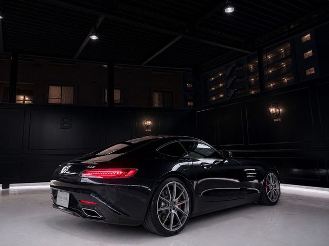 MERCEDES AMG GT S