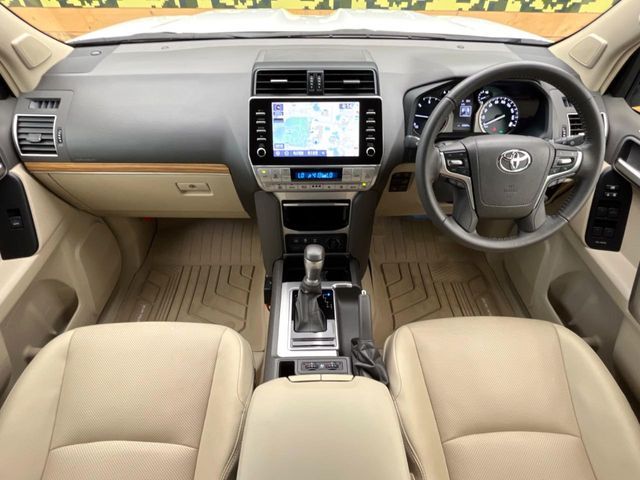 LANDCRUISER PRADO