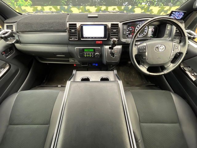 HIACE van 2WD