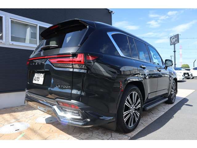 LEXUS LX700h