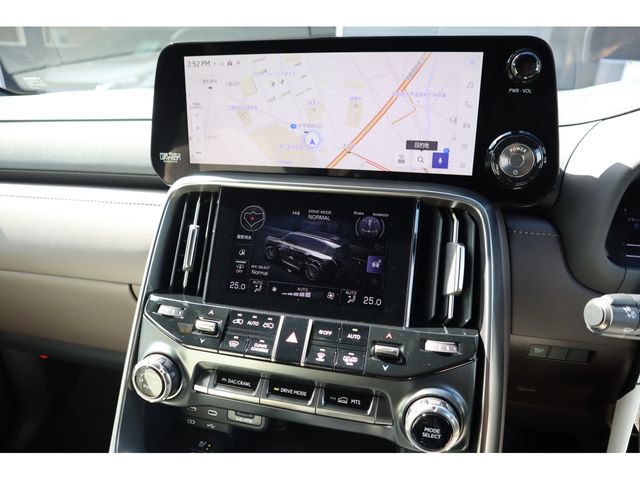 LEXUS LX700h