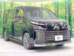 VOXY HYBRID