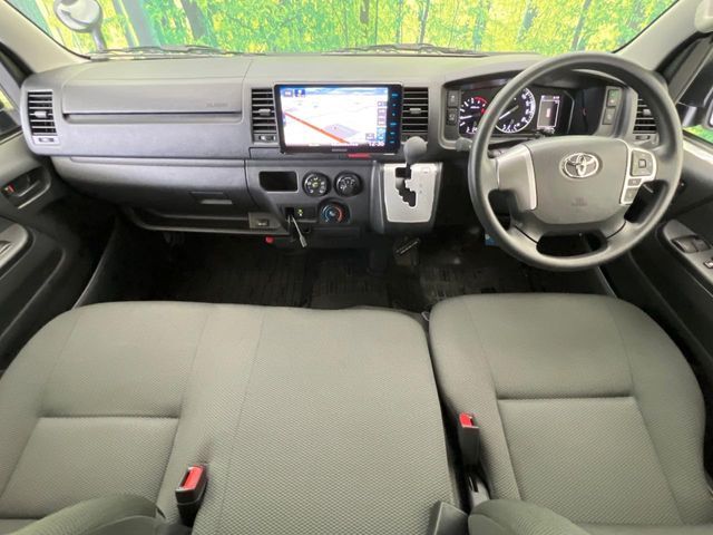 HIACE van 1.2t 2WD