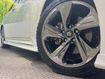 CROWN sedan hybrid