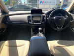 CROWN sedan hybrid