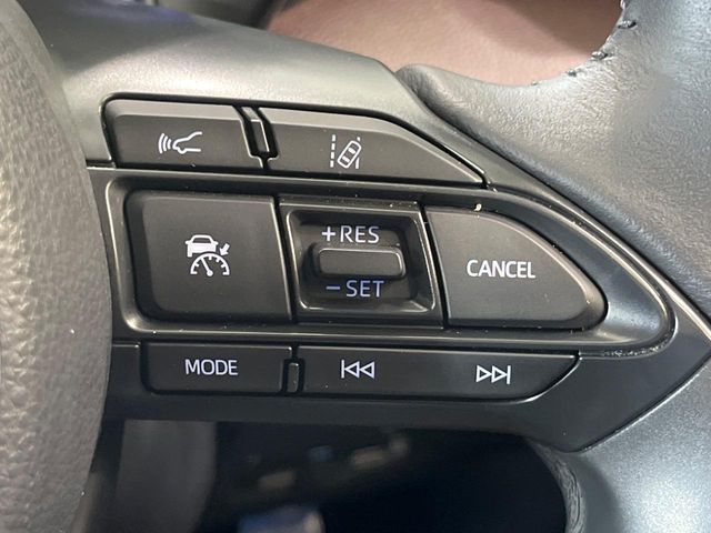 YARIS CROSS HYBRID