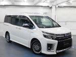 VOXY HYBRID