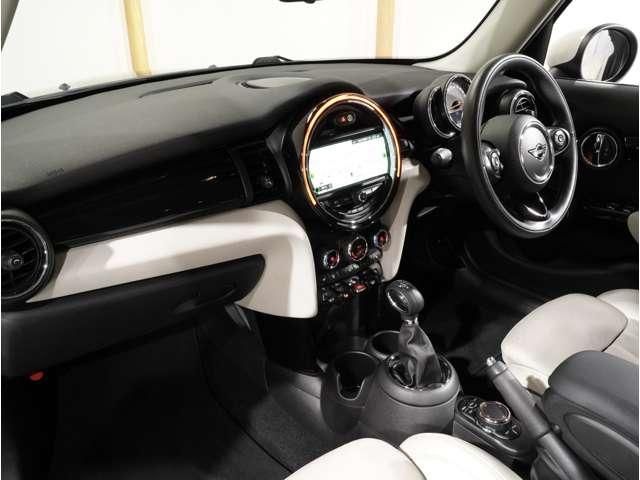 MINI COOPER SD 5DOOR